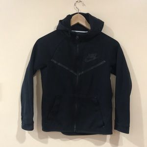 Nike tech hoody, boys size M.